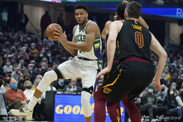 她在生涯中 她在生涯中