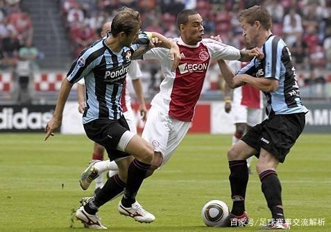 卡意外染红 卡意外染红