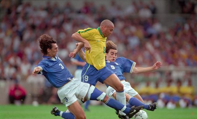 进行无球跑 进行无球跑