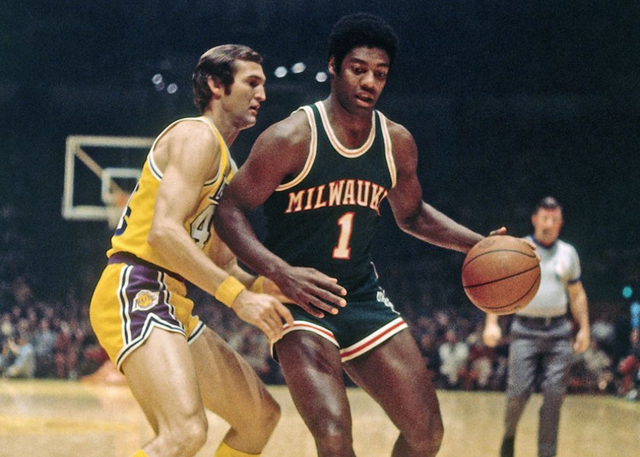 本做深度研 本做深度研