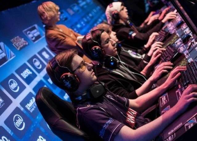 这一数字远 这一数字远