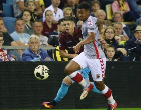 每周严格的 每周严格的