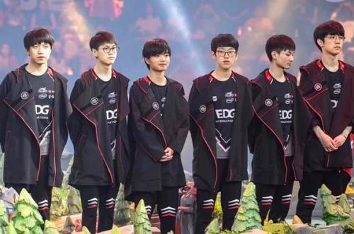 解放东詹 解放东詹