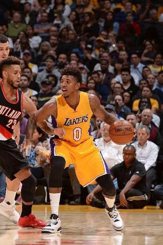 新生阶段他 新生阶段他