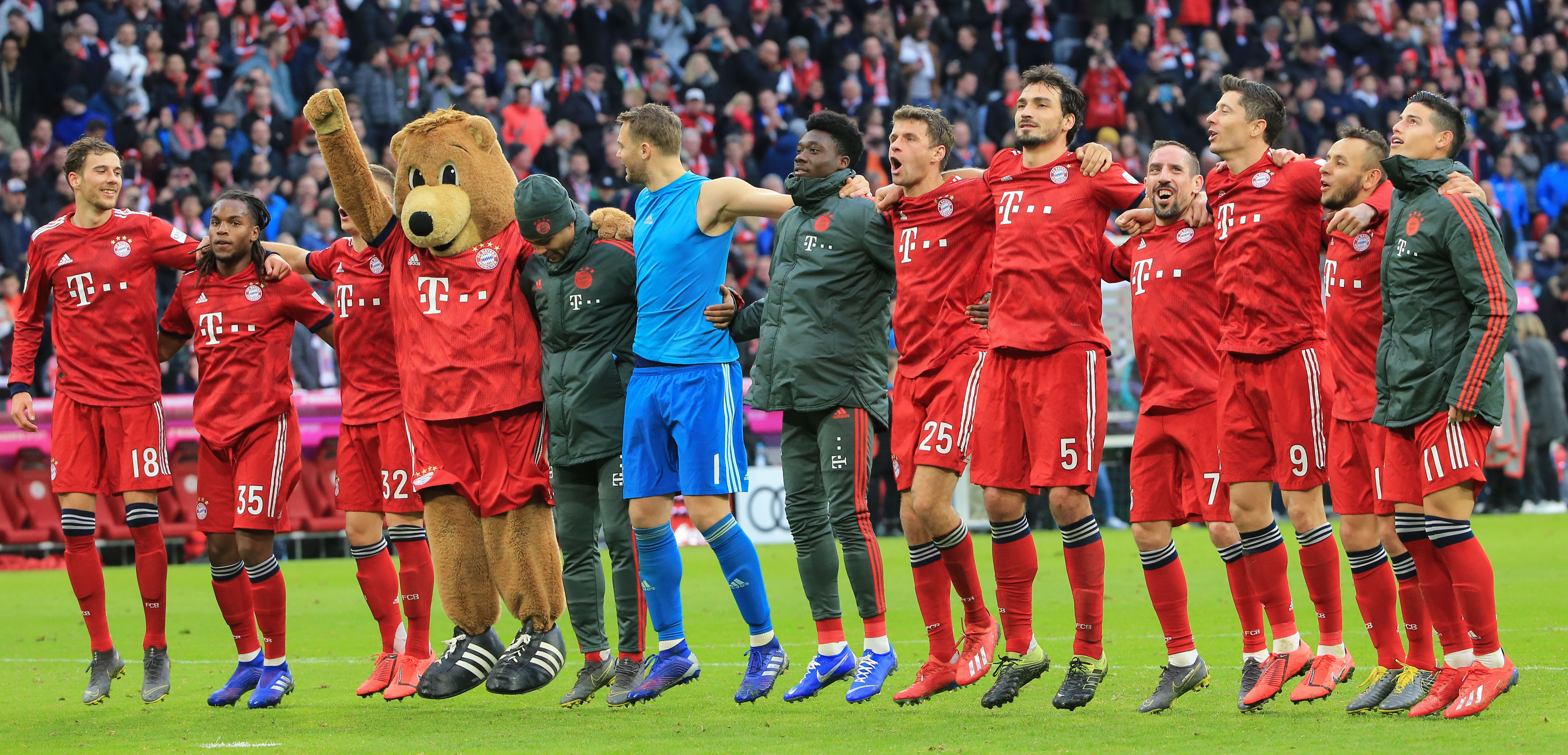 以国家队为 以国家队为